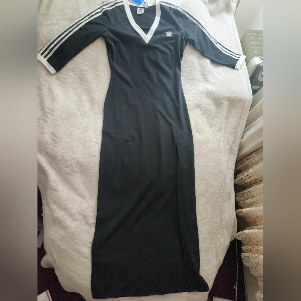 Adidas Adicolor Classics Maxi Dress black white stripes New - Picture 2 of 13